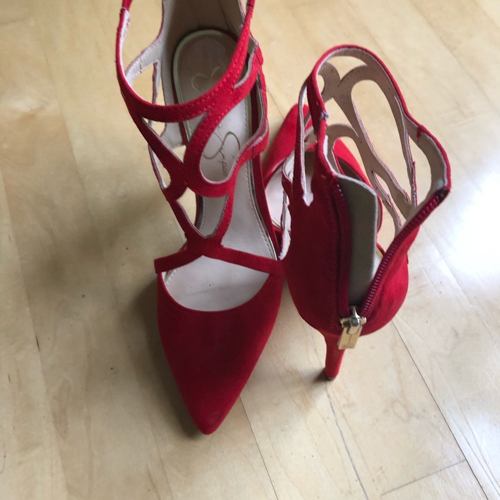 Jessica Simpson stilettos